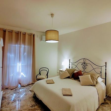 L'Acqua Marin Apartment Bari Exterior photo
